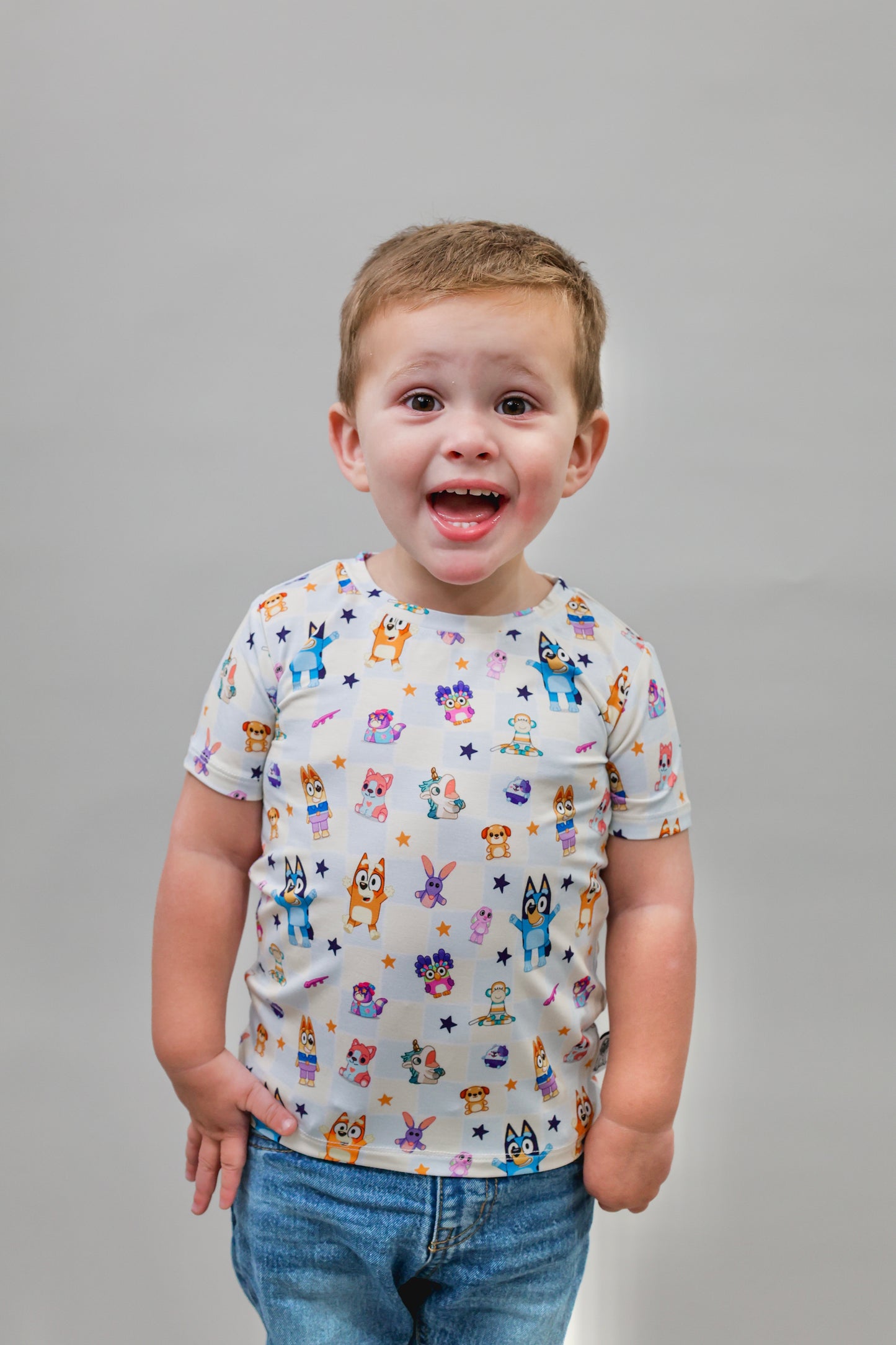 Huggle Pup Party - Short Sleeve Tee