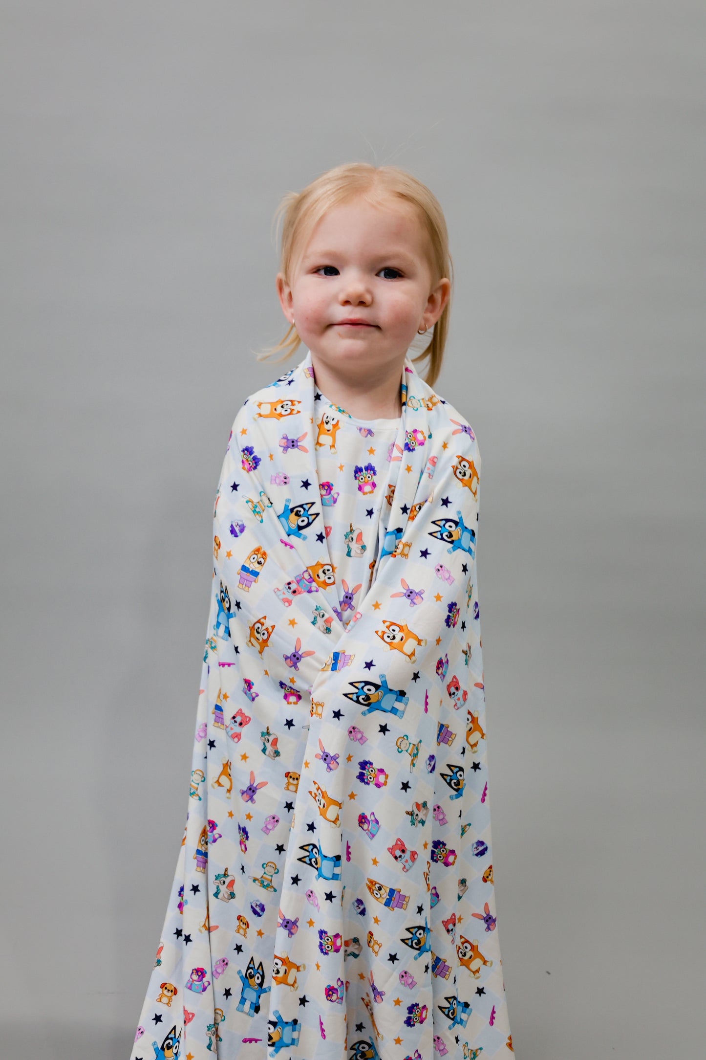 Huggle Pup Party - Lightweight Blanket