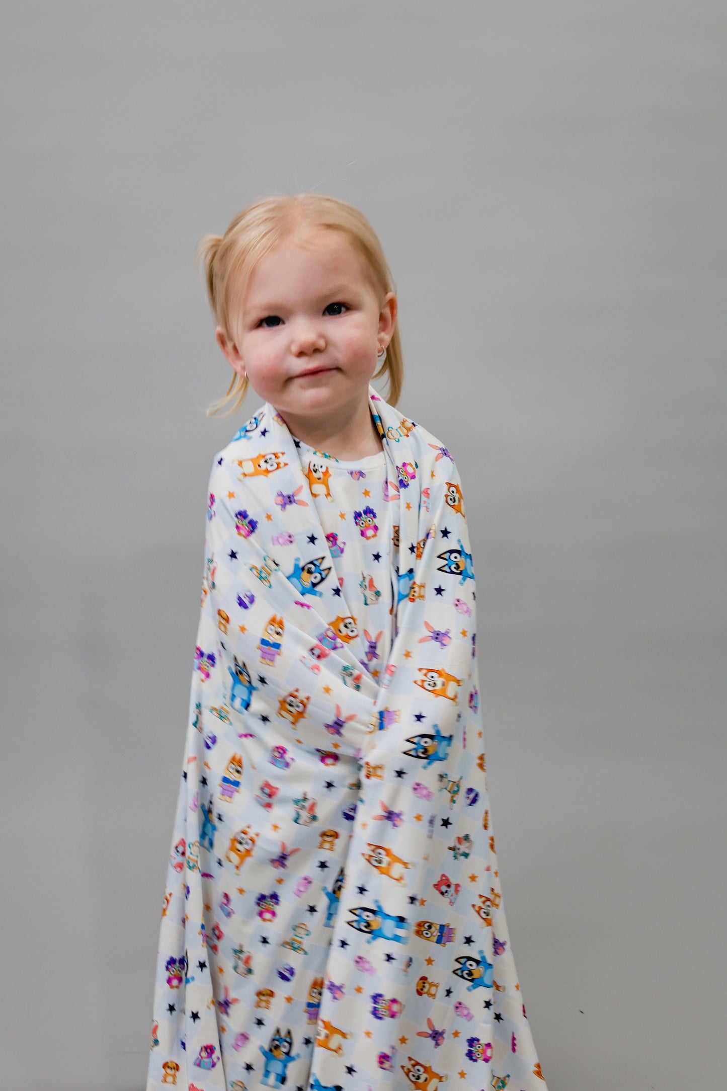 Huggle Pup Party - Lightweight Blanket