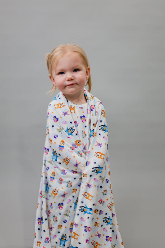 Huggle Pup Party - Lightweight Blanket